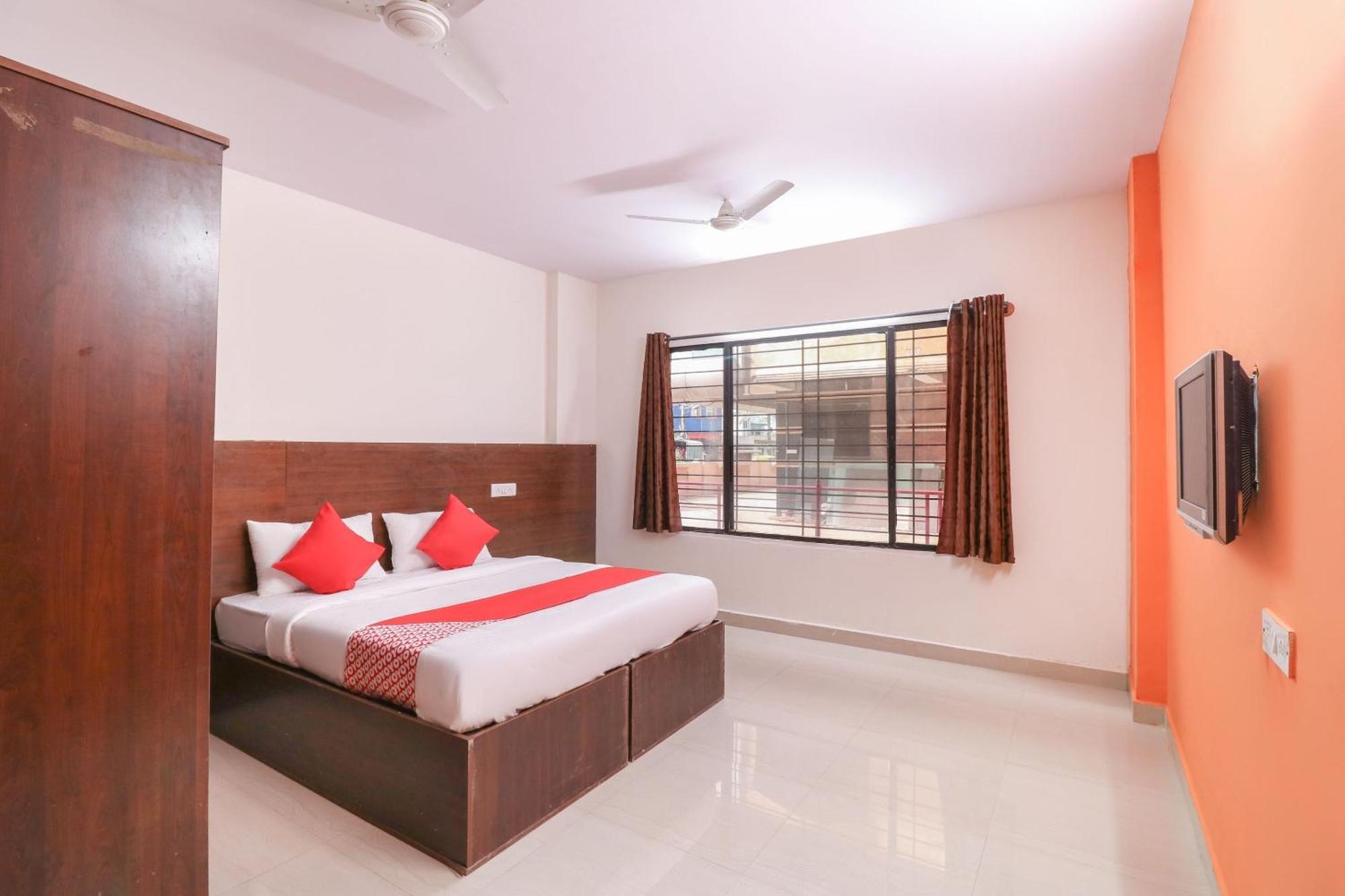 Hotel O The Royal International Hotel 班加罗尔 外观 照片