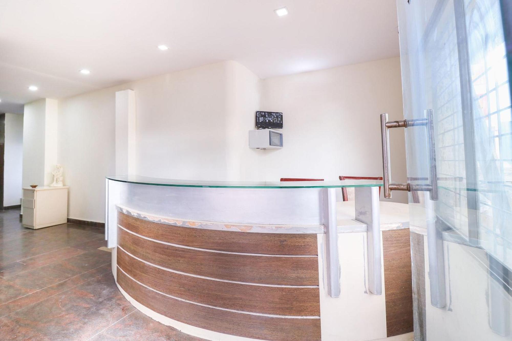 Hotel O The Royal International Hotel 班加罗尔 外观 照片
