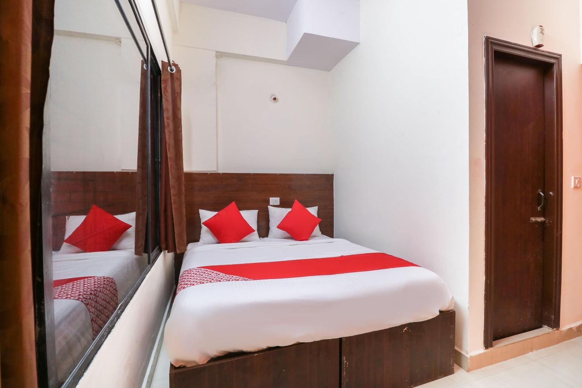 Hotel O The Royal International Hotel 班加罗尔 外观 照片