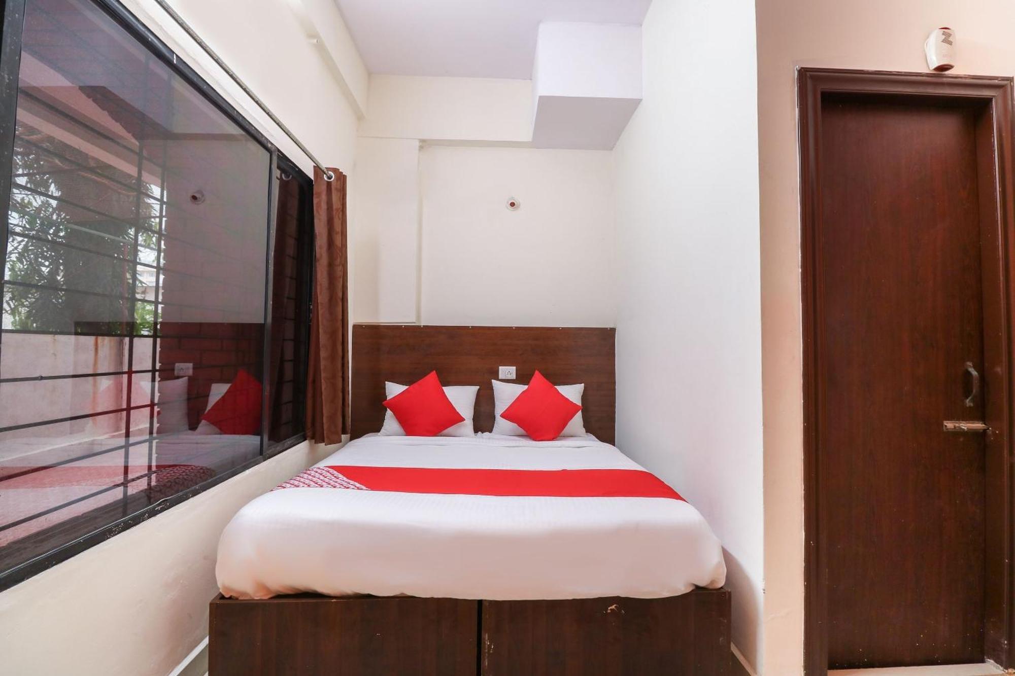 Hotel O The Royal International Hotel 班加罗尔 外观 照片