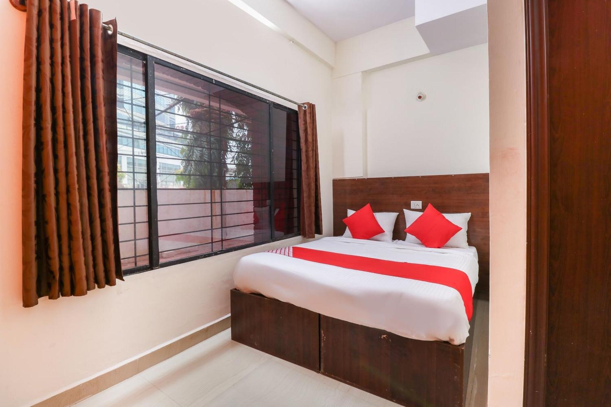 Hotel O The Royal International Hotel 班加罗尔 外观 照片